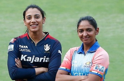File Photo : Smriti Mandhana (left) and Harmanpreet Kaur (right) during MI Vs RCB WPL 2025